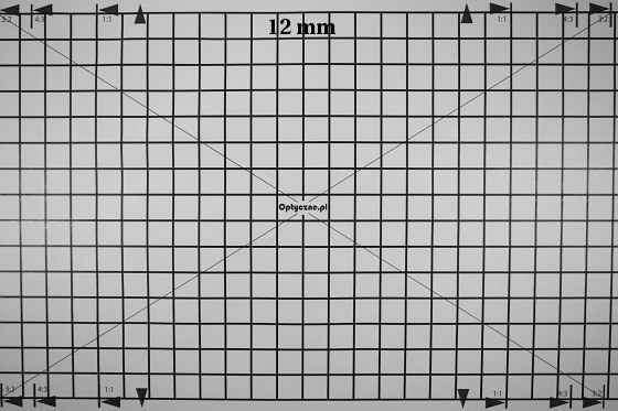 Sigma 12-24 mm f/4.5-5.6 EX DG Aspherical HSM - Dystorsja