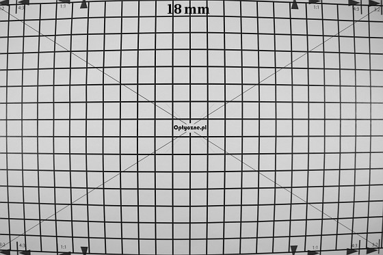 Tamron AF 18-200 mm f/3.5-6.3 XR Di II LD Aspherical (IF) - Dystorsja