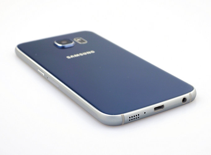 Samsung GALAXY S6 - Budowa i jako wykonania