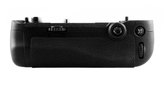 Newell MB-D16 - grip do Nikona D750