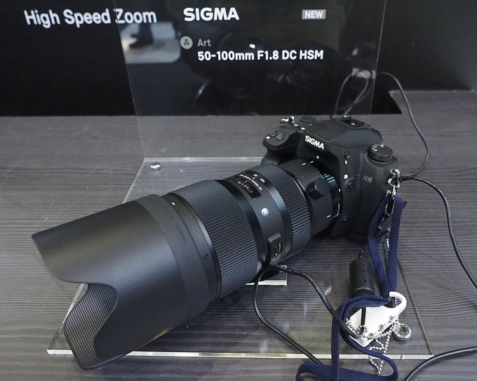 CP+ 2016 - Sigma A 50-100 mm f/1.8 DC HSM w naszych rkach