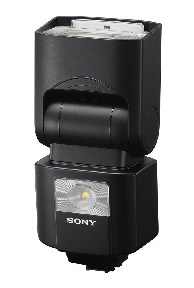 Sony FE 85 mm f/1.8 oraz lampa HVL-F45RM
