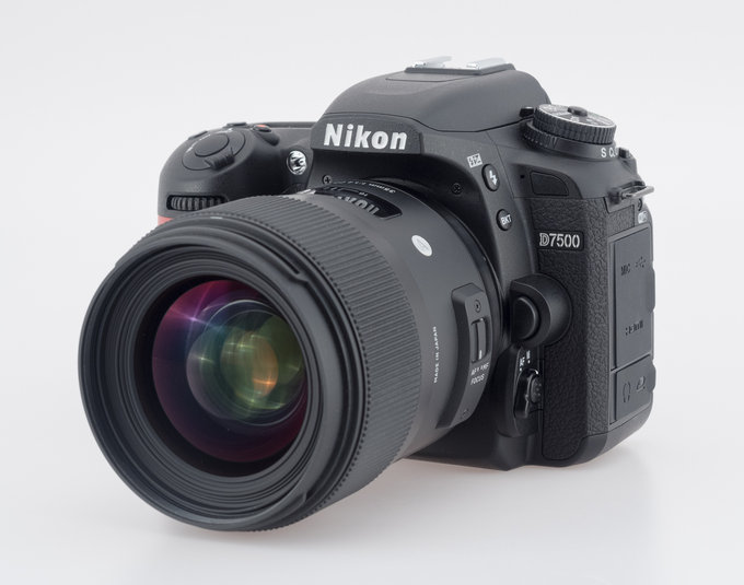 Nikon D7500 - Rozdzielczo