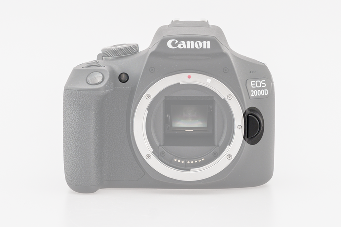 Canon EOS 2000D - Budowa i jako wykonania