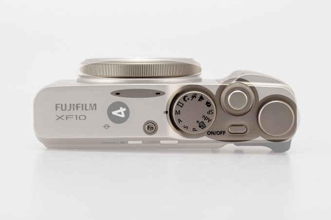 Fujifilm XF10 - Budowa i jako wykonania