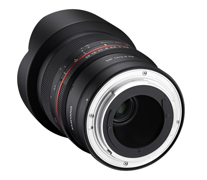 Samyang 14 mm f/2.8 RF i 85 mm 1.4 RF - obiektywy dla Canona EOS R