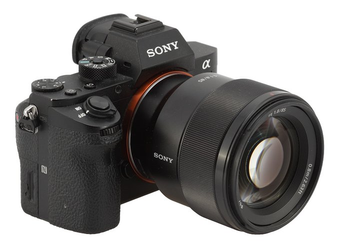Sony FE 85 mm f/1.8 - Wstp