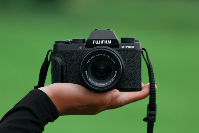 Fujifilm X-T100 - Uytkowanie i ergonomia