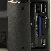 Sony Alpha DSLR-A230 - Budowa, jako wykonania i funkcjonalno