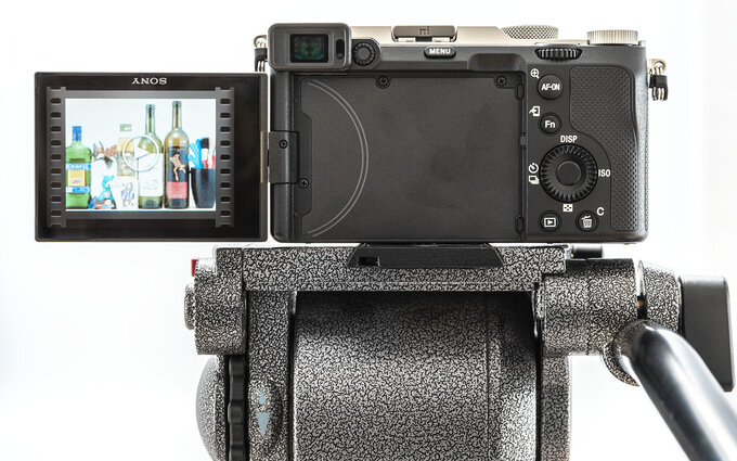Sony A7C - test trybu filmowego - Budowa i ergonomia