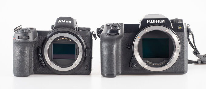 Fujifilm GFX 100S - test trybu filmowego - Budowa i ergonomia
