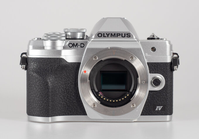 Olympus OM-D E-M10 Mark IV - Budowa, jako wykonania i funkcjonalno