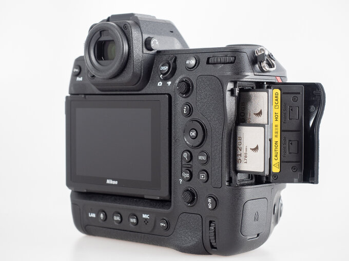 Nikon Z9 - Uytkowanie i ergonomia