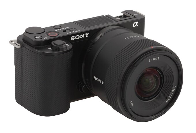 Sony E 11 mm f/1.8 - Wstp