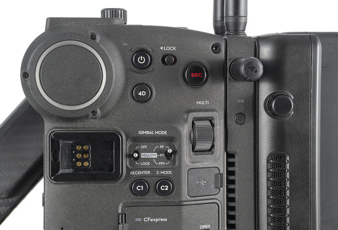 DJI Ronin 4D - test kamery - Budowa i ergonomia