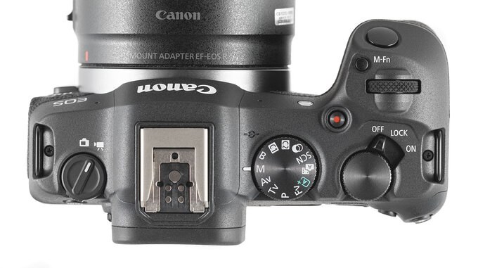Canon EOS R8 - test trybu filmowego - Budowa i ergonomia