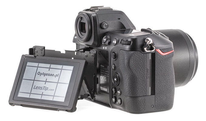 Nikon Z8 - test trybu filmowego - Budowa i ergonomia