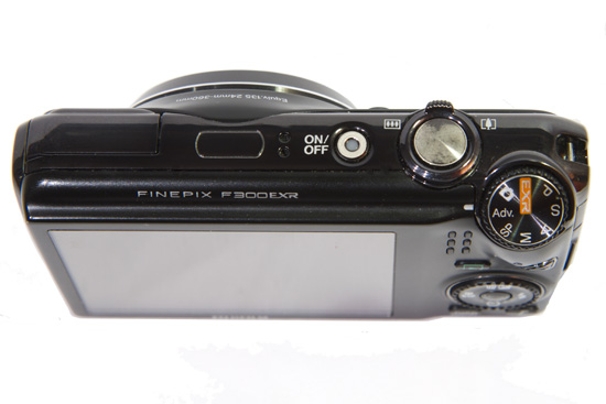 Test wakacyjnych kompaktw 2011 - Fujifilm FinePix F300EXR - test aparatu