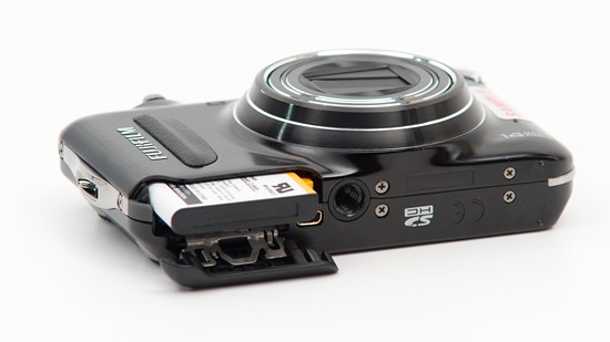 Kompakt pod choink 2011 - Fujifilm FinePix T200