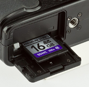 Fujifilm X-Pro1 - Budowa, jako wykonania i funkcjonalno