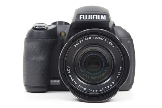 Test drogich megazoomw 2012 - Fujifilm FinePix HS30 EXR