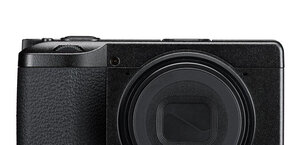 Ricoh GR IV