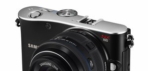 Samsung NX100