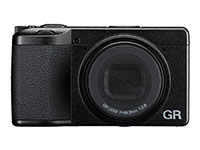Aparat Ricoh GR IV