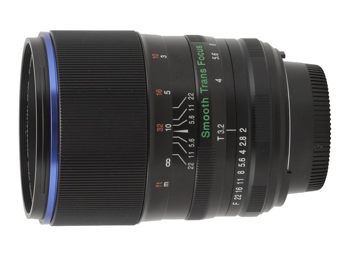 Venus Optics LAOWA STF 105 mm f/2 (T3.2)