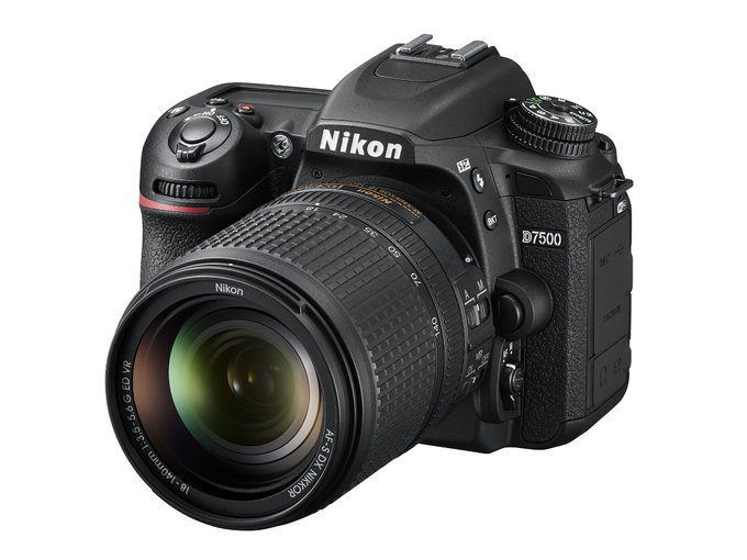 Nikon D7500