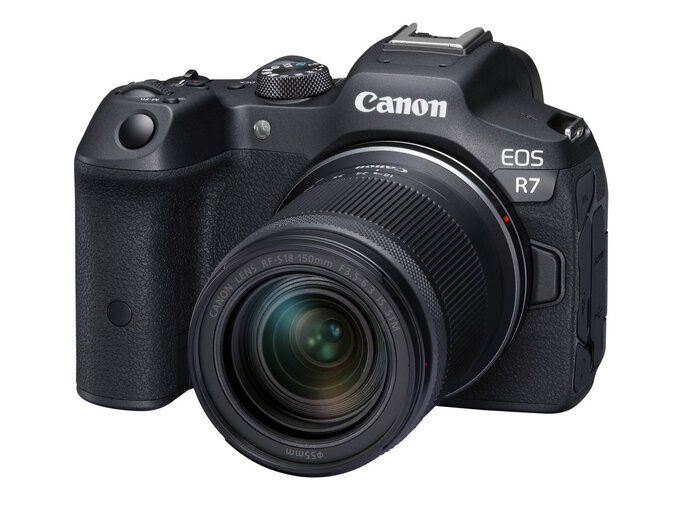 Canon EOS R7