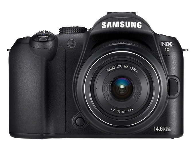 Samsung NX10