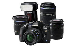 Nowe zestawy z lustrzankami Olympus i cashback na obiektywy