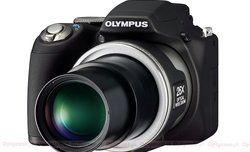 Olympus SP-590 UZ z 26-krotnym zoomem