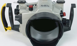 Subal CD5MII - z Canonem EOS 5D Mark II pod wod