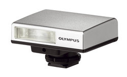 Olympus - nowe akcesoria systemu Mikro Cztery Trzecie