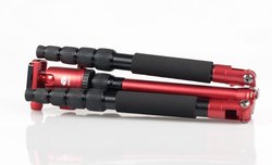 Nowa seria statyw�w Sirui ju� w sprzeda�y