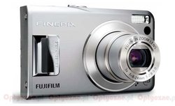 Ma�y gigant - Fujifilm FinePix F31fd