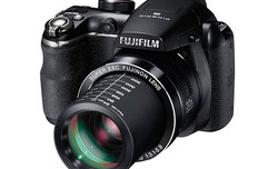 Fujifilm FinePix S4500, S4400, S4300 oraz S4200