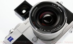 Distagon T* 4/18 ZM i C Biogon T* 4.5/21 ZM