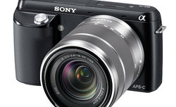 Sony NEX-F3 i Sony E 18-200 mm f/3.5-6.3 OSS LE