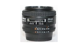 Test obiektytwu Nikkor AF 24 mm f/2.8D