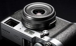 Fujifilm X-T1 i X100T wybrane do muzeum historii aparatw