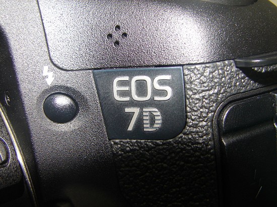 Canon EOS 7D i dwa nowe obiektywy  tu tu