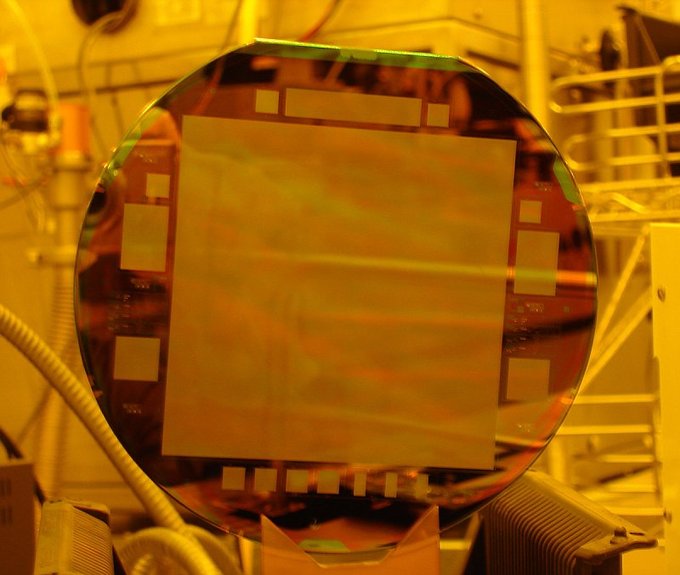 111-megapikselowa matryca CCD