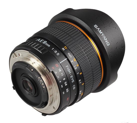 Samyang AE 8 mm f/3.5 Aspherical IF MC Fish-eye CS