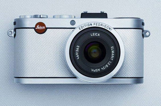 Leica X2 Paper Skin Fedrigoni - edycja limitowana