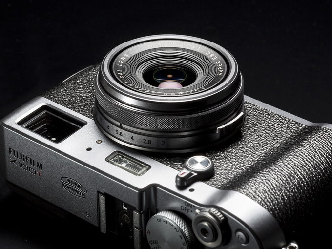 Fujifilm X100T rozebrany na czci