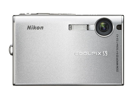 Nikon Cooplix S9 - stylowa prostota