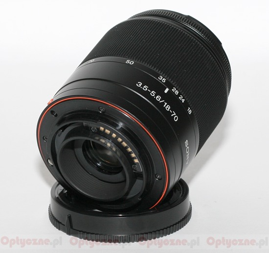 Sony DT 18-70 mm f/3.5-5.6 - Budowa i jako wykonania
